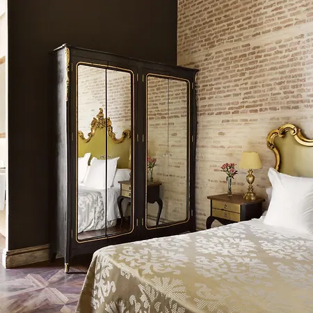 Casa 1800 Seville