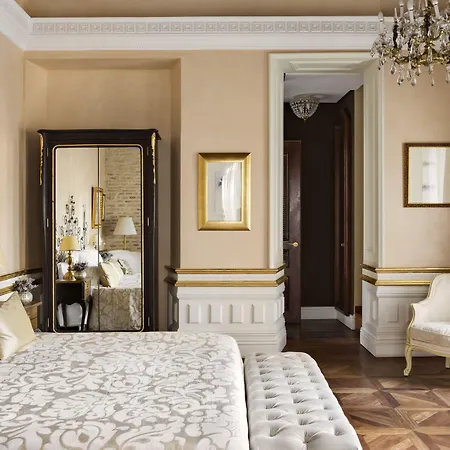 Szálloda Casa 1800 Sevilla