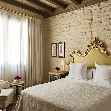 Casa 1800 4* Seville