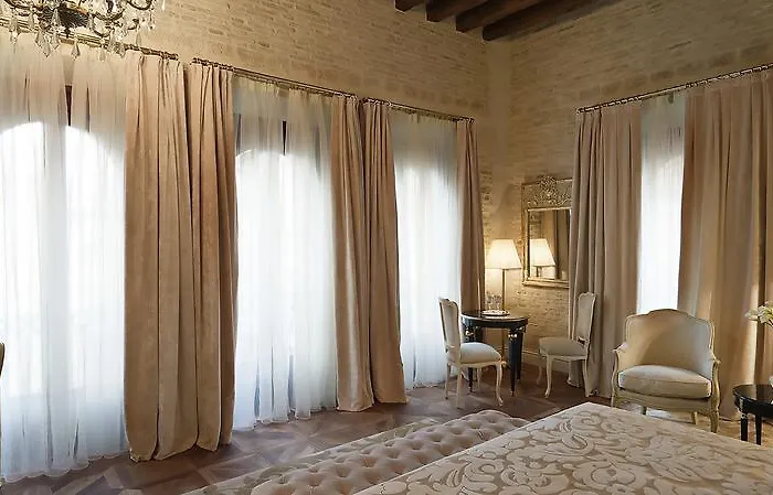 Casa 1800 Szálloda 4*