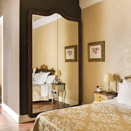 Casa 1800 Hotel 4*