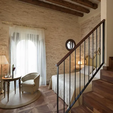 Hotel Casa 1800 4*