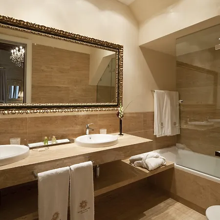Casa 1800 Hotel
